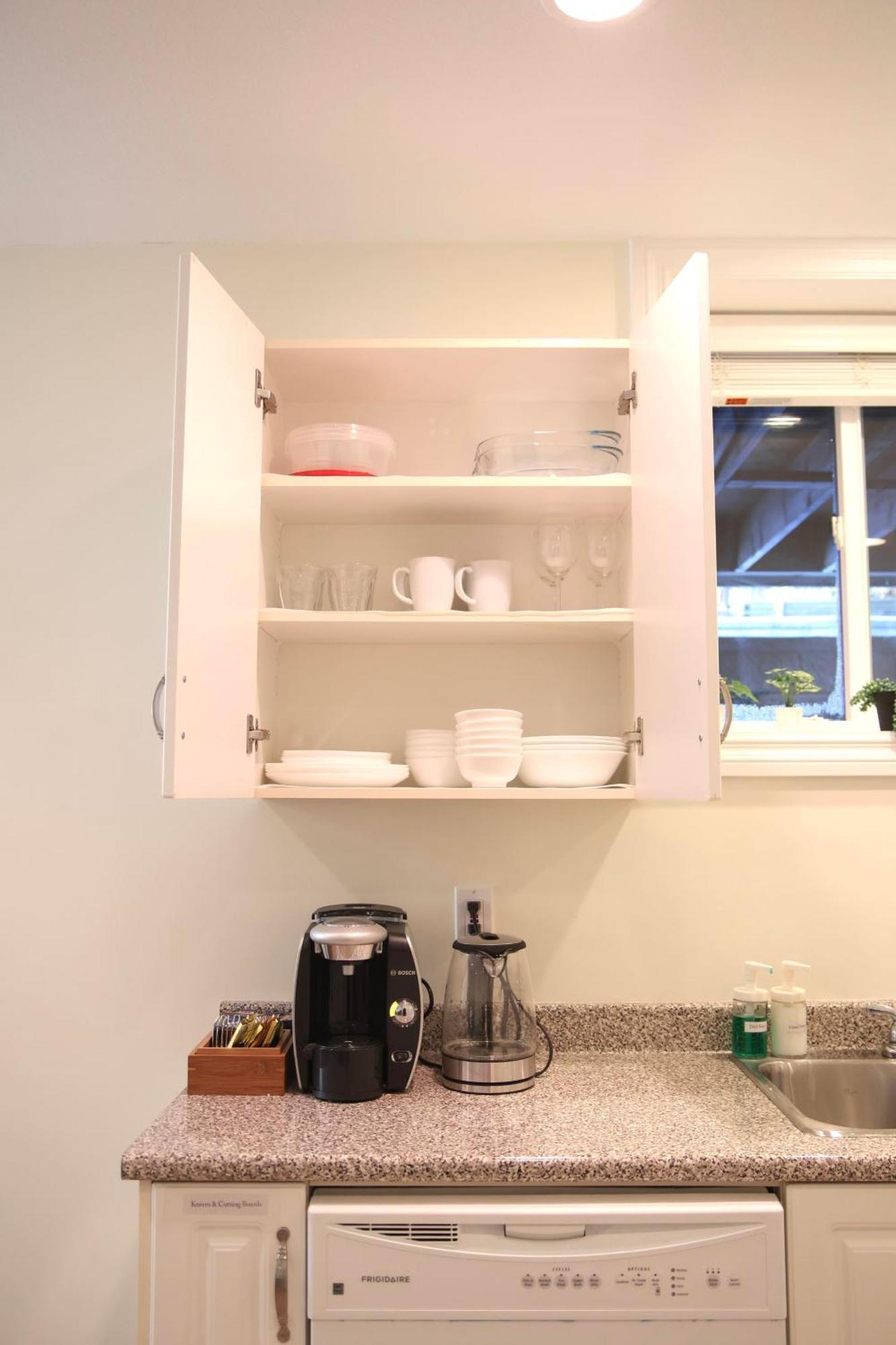A Private Suite In Port Moody Buitenkant foto